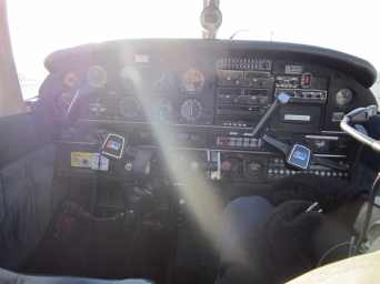 Piper Warrior II Cockpit